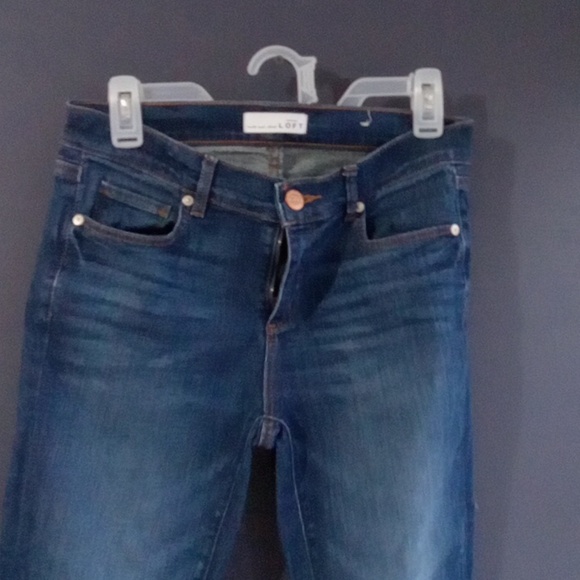 LOFT Denim - GUC Loft Modern Skinny ankle distressed jean blue size 4/27